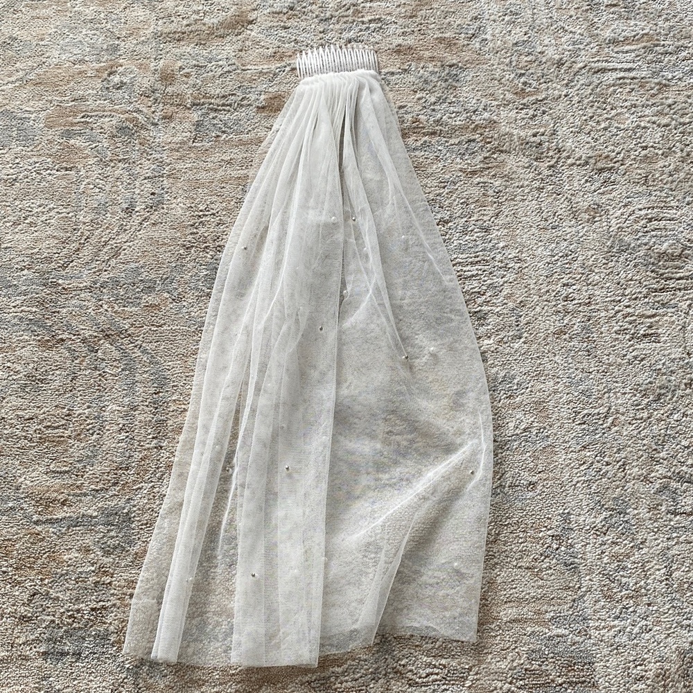 Sheer White Tulle shirt veil with pearl detailing